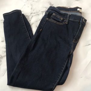 J. crew Women’s Size 30 dark wash skinny Jeans